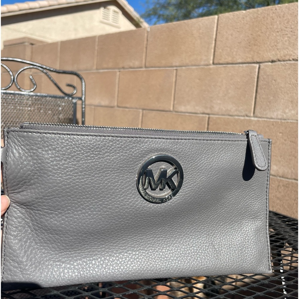 Michael Kors gray wristlet clutch